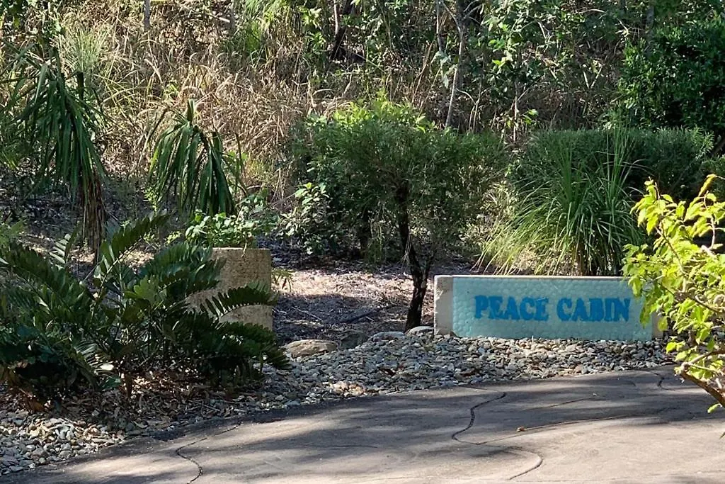 Beachfront Peace Cabin Oak Beach 0*,